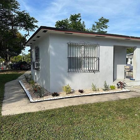 Villa Clara Suite - Little Havana Miami Exterior photo