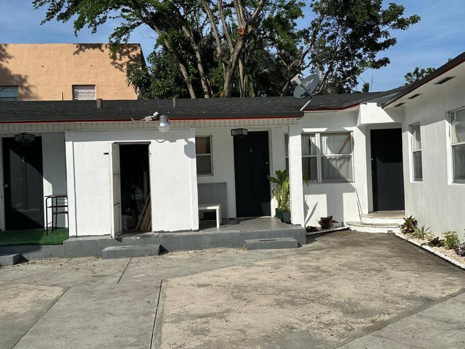 Villa Clara Suite - Little Havana Miami Exterior photo